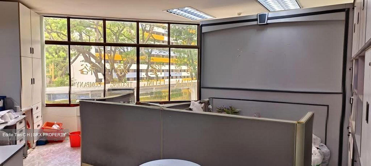 Boon Lay Shopping Centre (D22), Retail #570022291